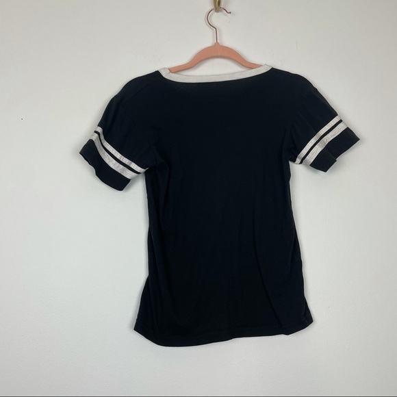 Family Force 5 Band Music Tshirt Juniors Size Small - Picture 4 of 5